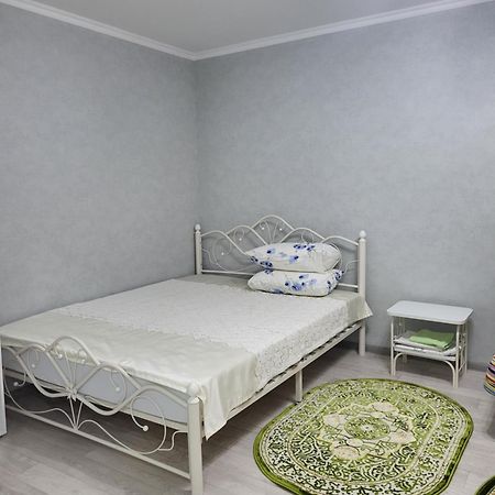 Appartamento Ahmetova 4 30 Almaty Esterno foto