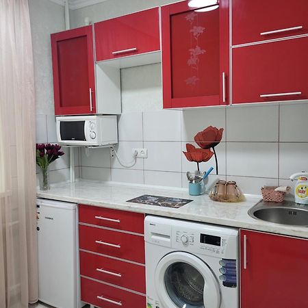 Appartamento Ahmetova 4 30 Almaty Esterno foto